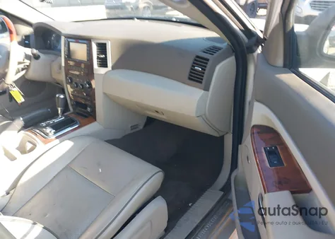 2008 Jeep Grand Cherokee Overland z USA, uszkodzony, nr VIN 1J8HR68M68C242958